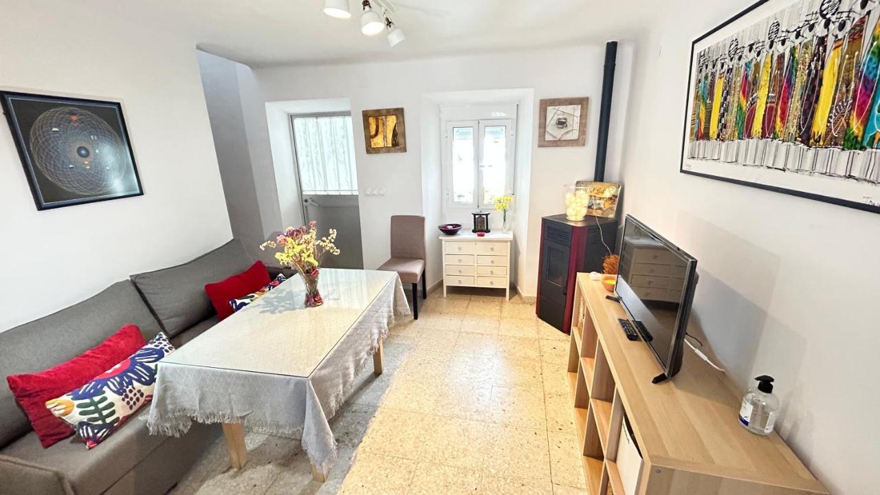 龙达Cozy Town House With Terrace And Free Wifi别墅 外观 照片