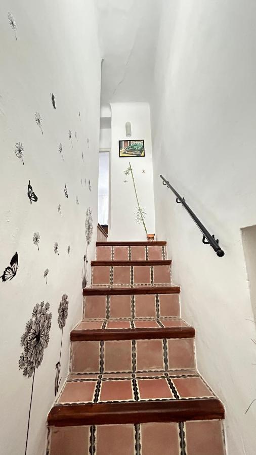 龙达Cozy Town House With Terrace And Free Wifi别墅 外观 照片